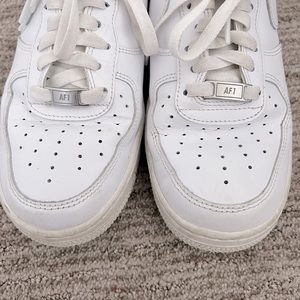 Nike Airforce 1 - size 10